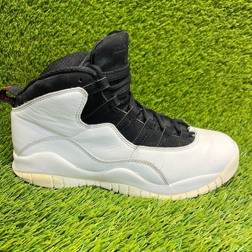 Nike Air Jordan 10 Retro I'm Back Boys Size 7Y White Basketball Shoes Sneakers